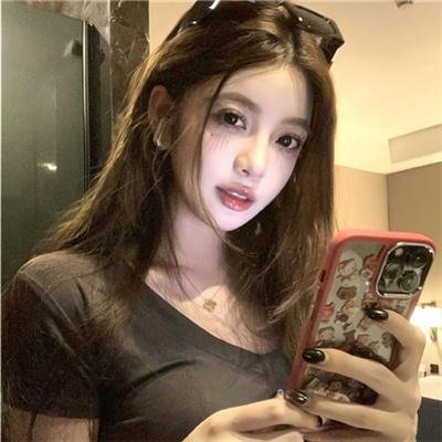 嘘！看手机
